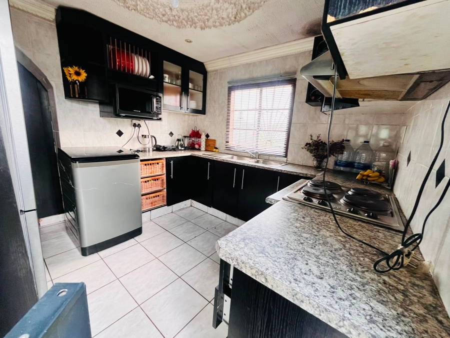 2 Bedroom Property for Sale in Mdantsane Eastern Cape